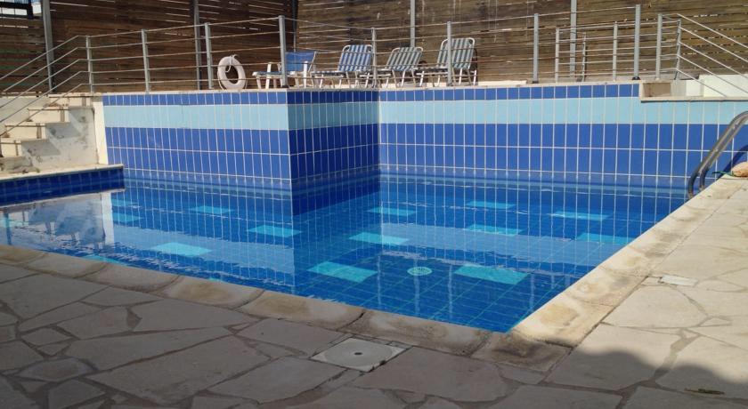 Villa Christina Paphos Bagian luar foto